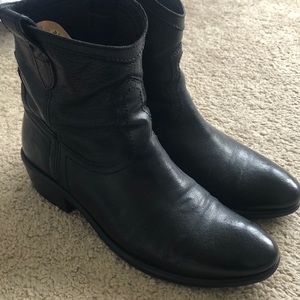 Frye Black Boot